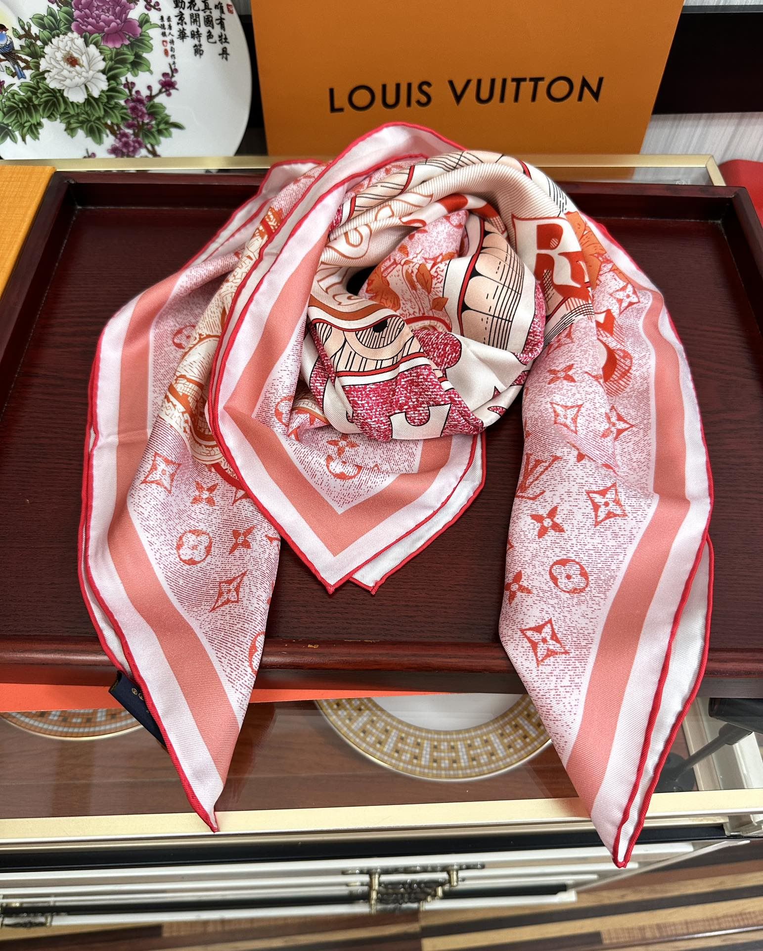 Louis Vuitton Scarf